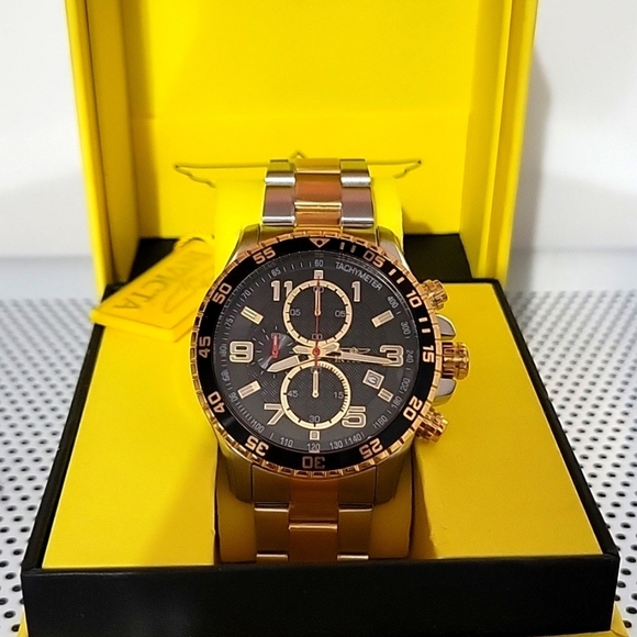 Invicta Men's Specialty Chronograph Textured Dial Stainless Steel Watch - Picture 3 of 9